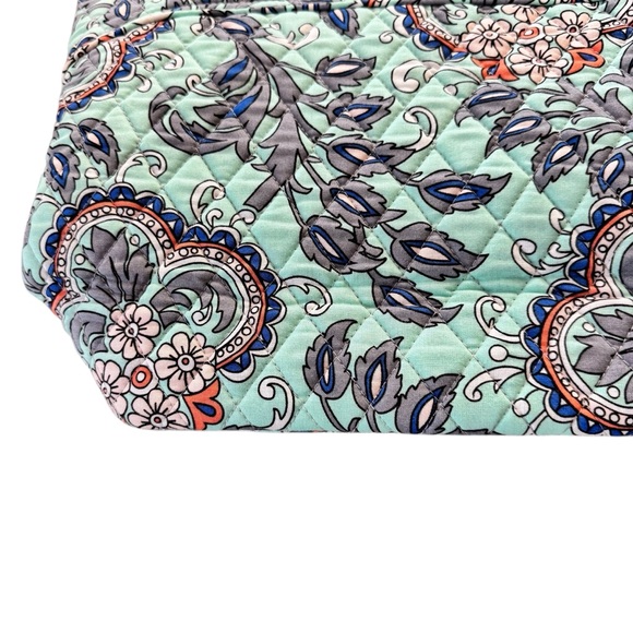 Vera Bradley Mandy Zip Tote Bag in the Pattern Fan Flowers w Gray Interior - Picture 13 of 16